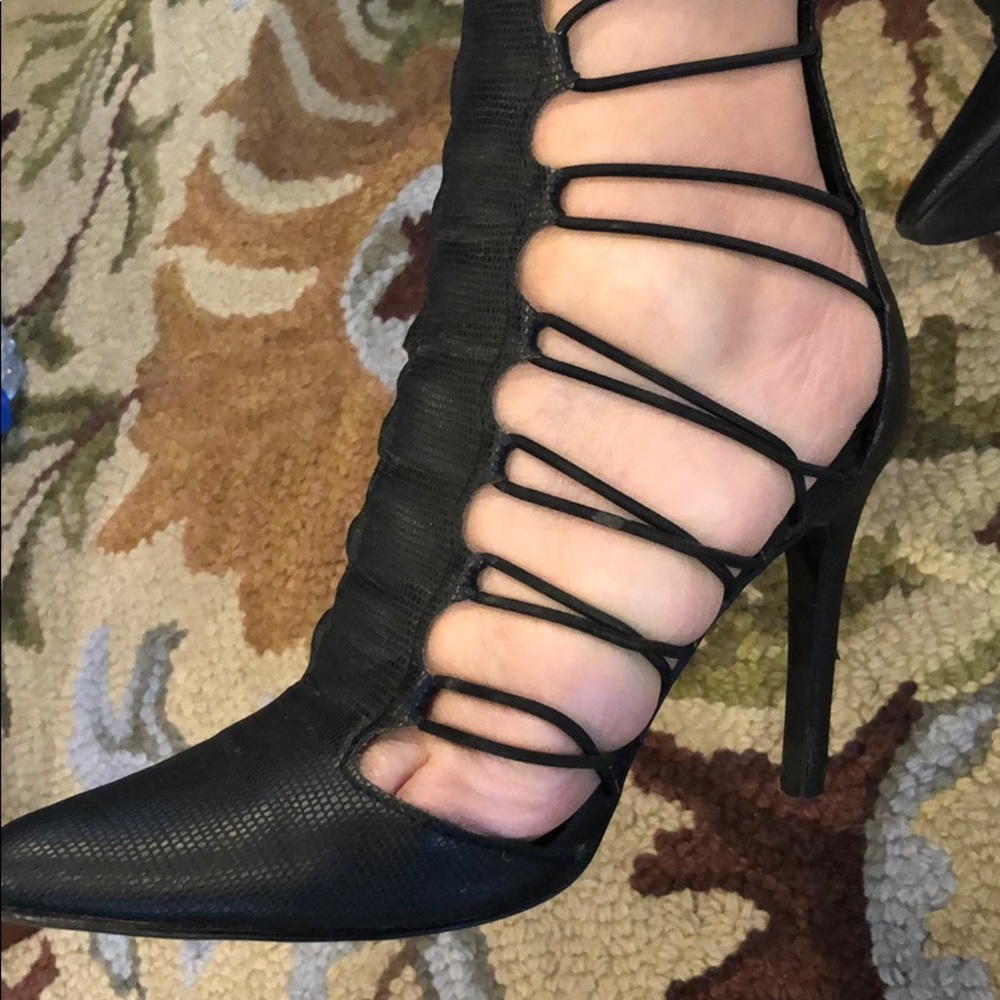 MIA - Picture 2 of 3